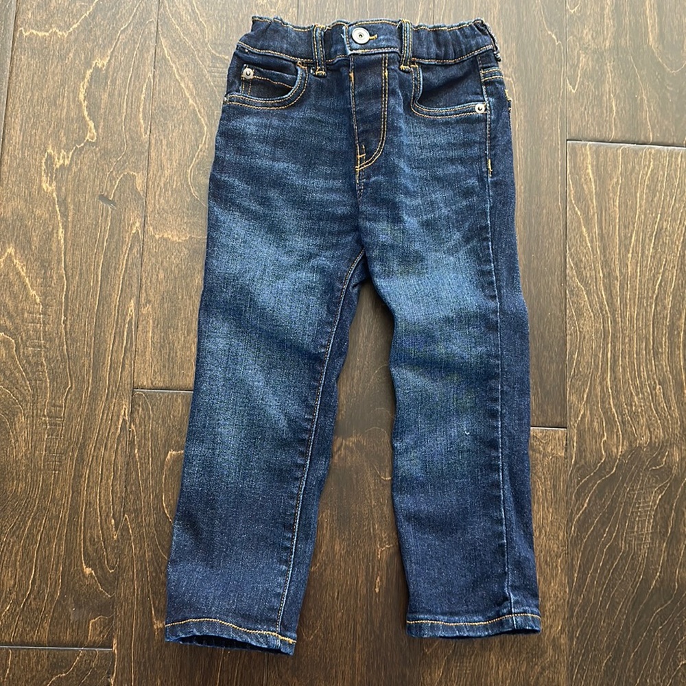 NWOT!✅ The Children’s Place toddler jeans 👖💙
